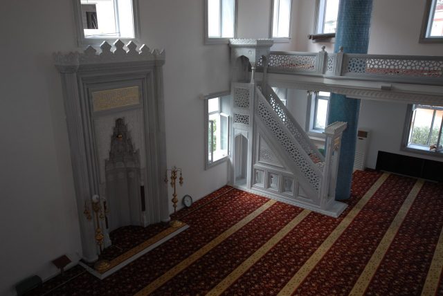 omer-hekim-camii-04